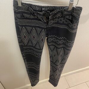🌸 Levi's Black Patterned Women’s Jeans 2/26 XS
